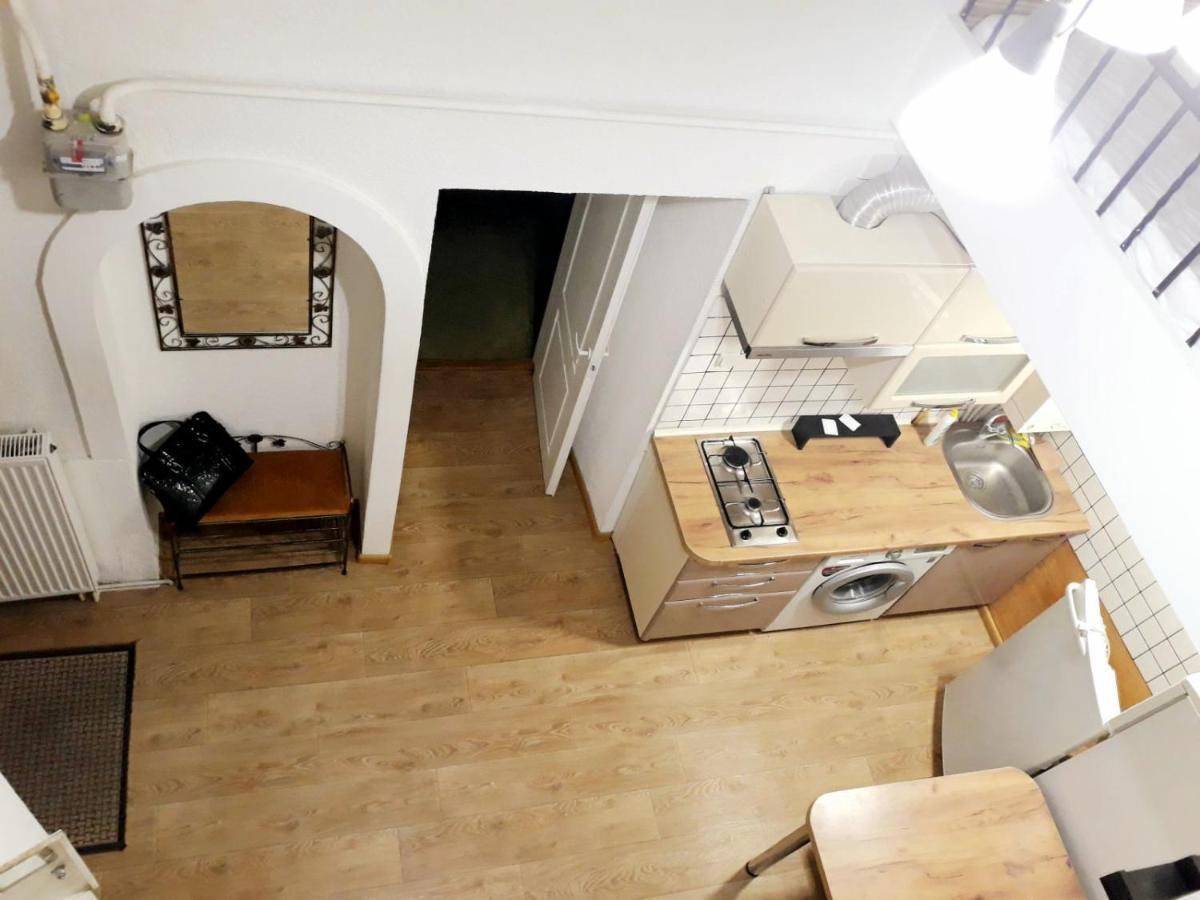 Regrand Apartment On Svobody 22 Лвив Екстериор снимка